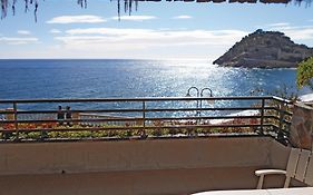 Stunning Apartment In Tossa De Mar With Wifi